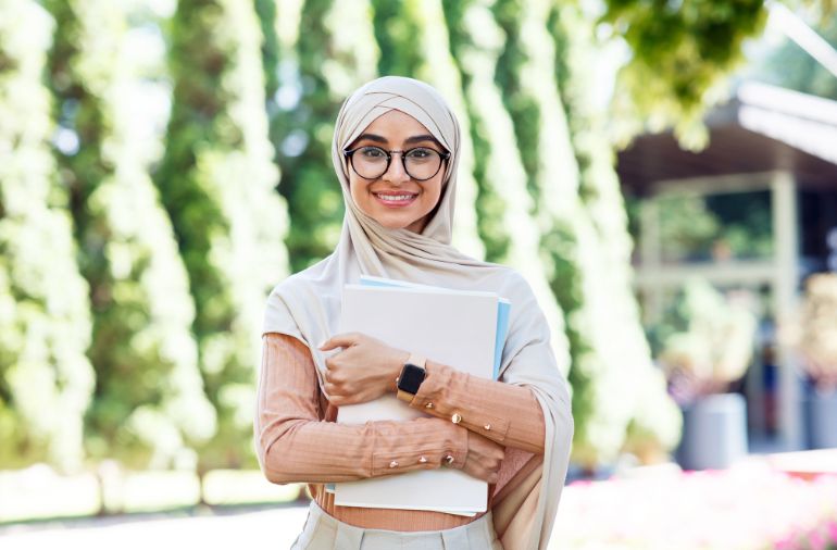 Hera Public School- School with the best faculty in Azamgarh